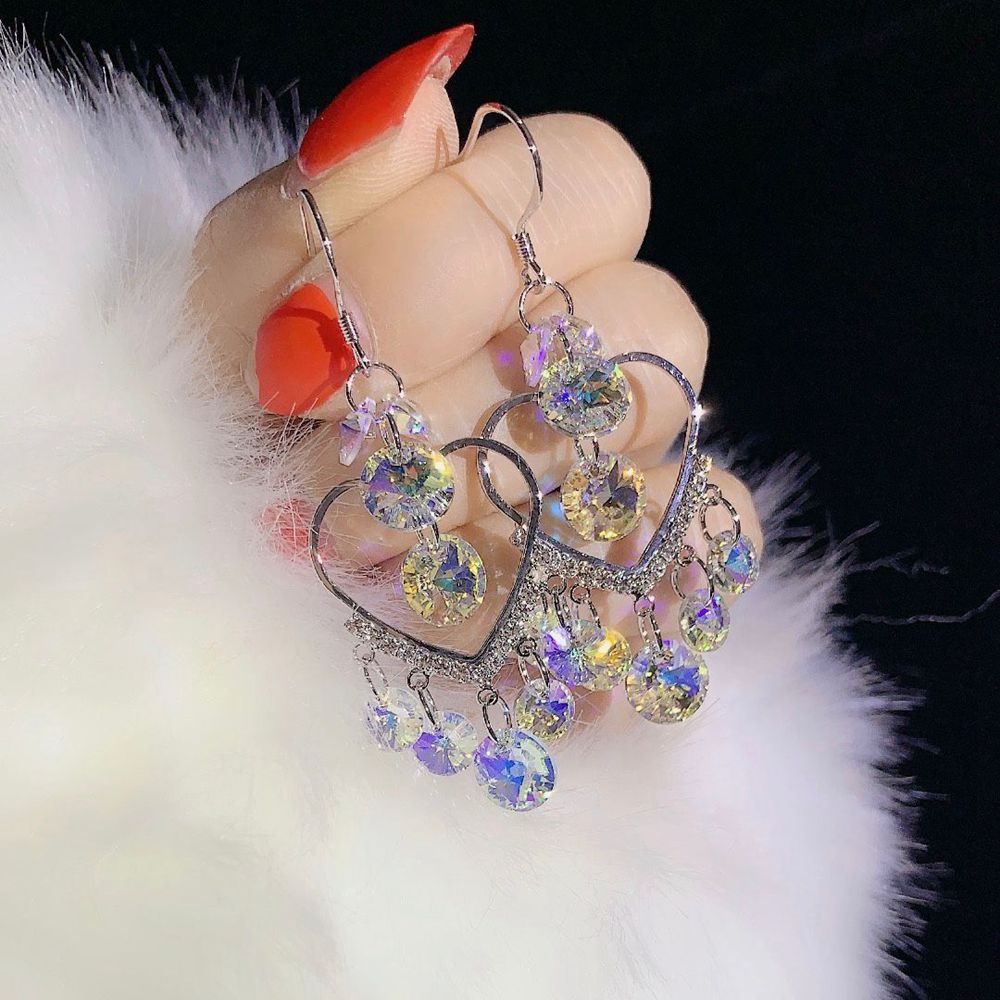 Pendientes de corazón largo de cristal sintético al por mayor
